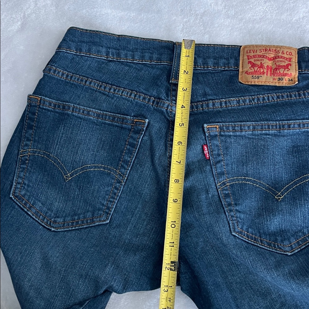 Levi's Classic 559 Men’s Straight Blue Jeans 30x34 - Picture 6 of 10